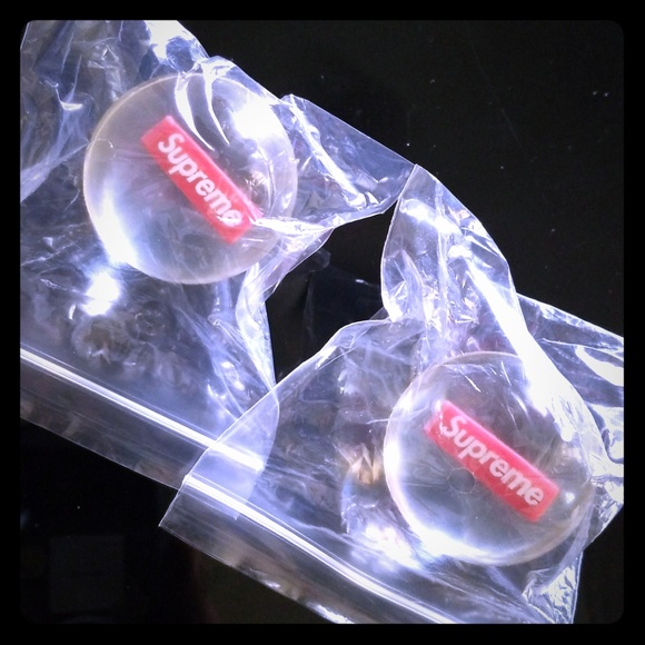 supreme bouncy balls - Picture 1 of 1